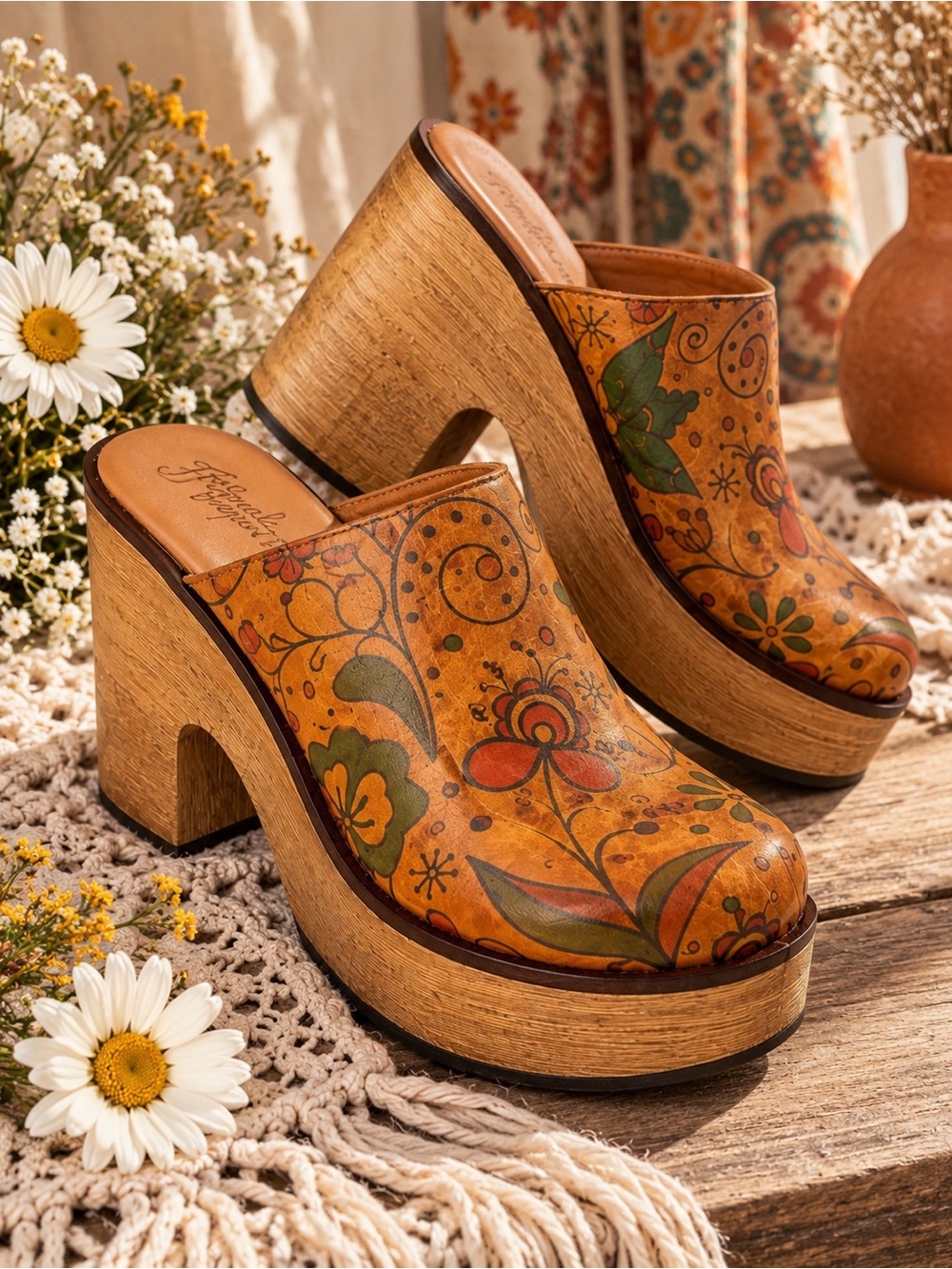Free People Floral Leather Platform Clogs | EU 36 | Made in Spain